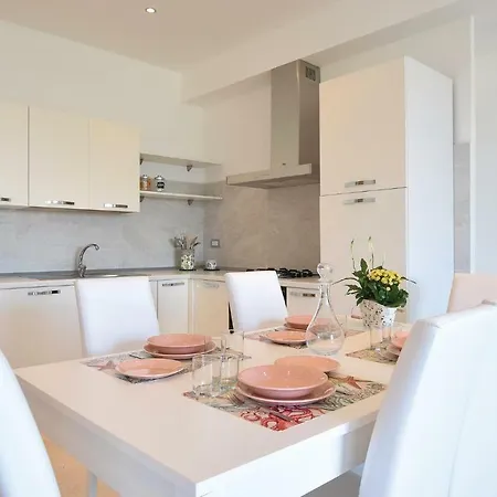 Appartamento Apt. 4. *
